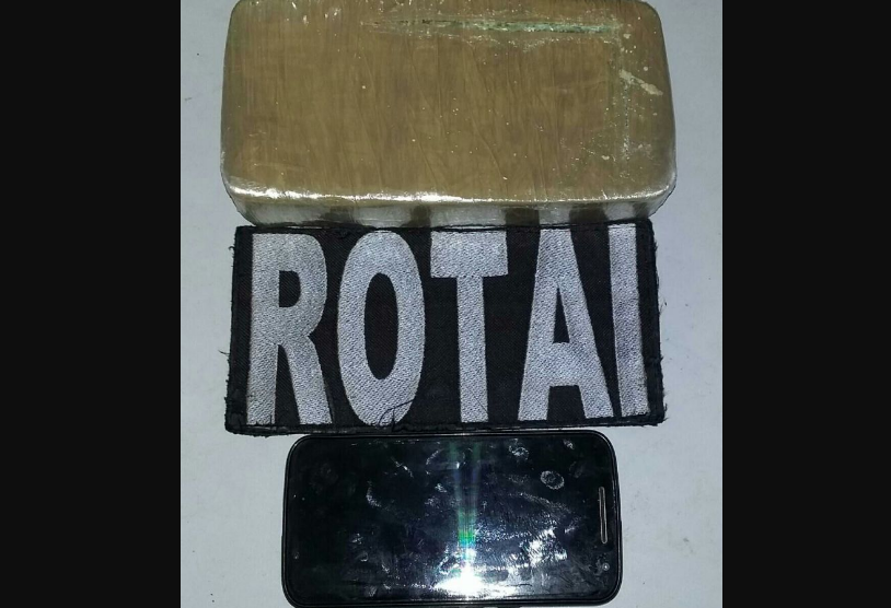 Transportando crack para SP, homens são presos pela Rotai na saída de TL Transportando crack para SP, homens são presos pela Rotai na saída de TL