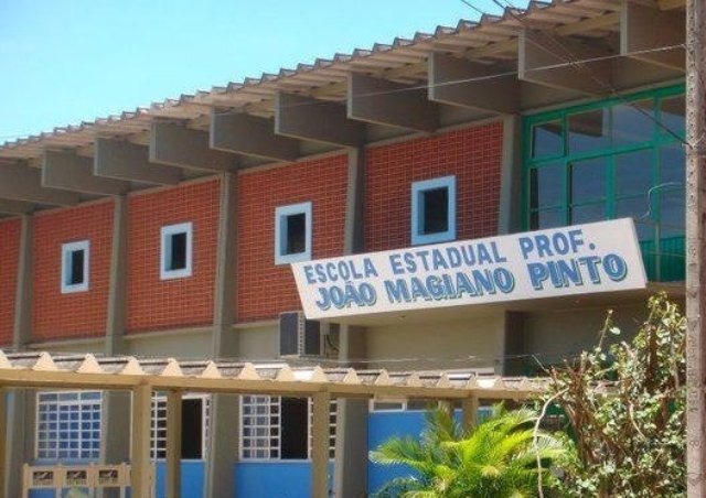 Por fresta no telhado, bandidos furtam doces e dinheiro da cantina do JOMAP