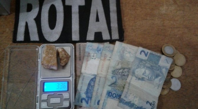 PM recupera bicicleta furtada e apreende um menor por tráfico de drogas