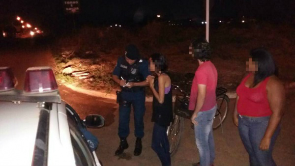 Mulheres são roubadas em bairro nobre de Três Lagoas Mulheres são roubadas em bairro nobre de Três Lagoas