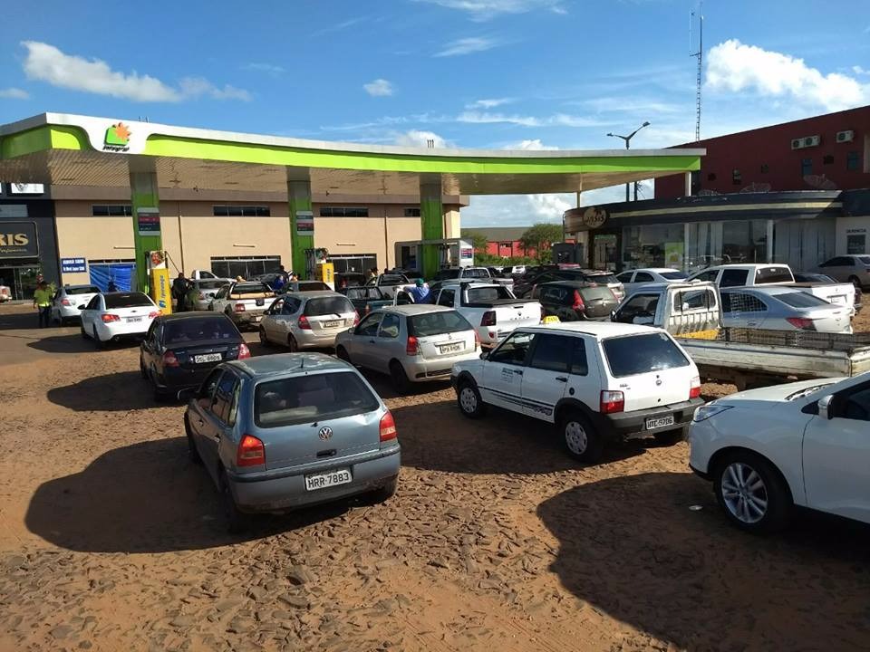  Proprietários de veiculos fazem mega protesto em Mato Grosso do Sul