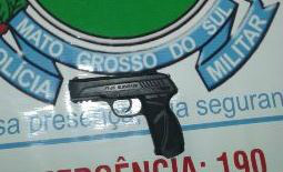 Polícia Militar apreende simulacro no Residencial Novo Oeste 