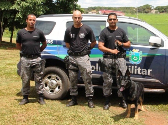 “Neca”, Cadela treinada para encontrar drogas integra equipe do 2º Batalhão