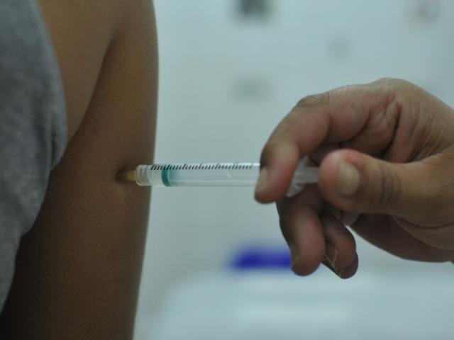 Doação de sangue precisa ocorrer antes de vacina contra febre amarela
