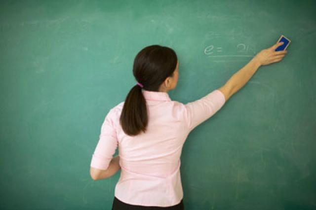 Prefeitura divulga classificação do processo de seleção de professores efetivos