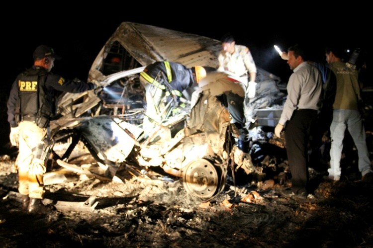 Local onde morreram comerciantes do Shopping Popular é palco de nova tragédia 
