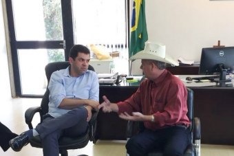 Prefeito busca recursos para ampliar atendimento de hemodiálise no HNSA