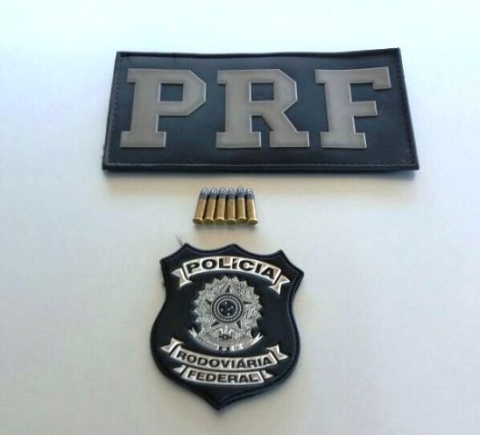 Homem que trocou tiros em padaria é preso pela PRF de Três Lagoas Homem que trocou tiros em padaria é preso pela PRF de Três Lagoas
