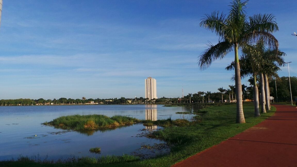 Temperatura deve chegar aos 32ºC neste sábado Temperatura deve chegar aos 32ºC neste sábado