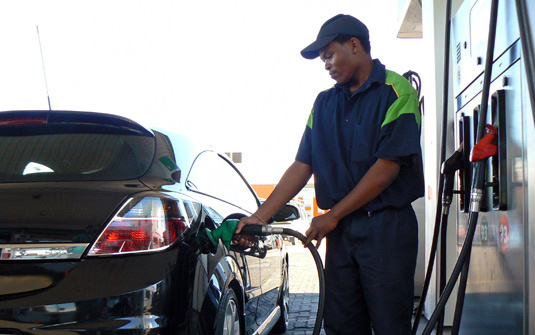 Mesmo com o aumento nas refinarias, postos de Três Lagoas ainda não reajustaram a gasolina 