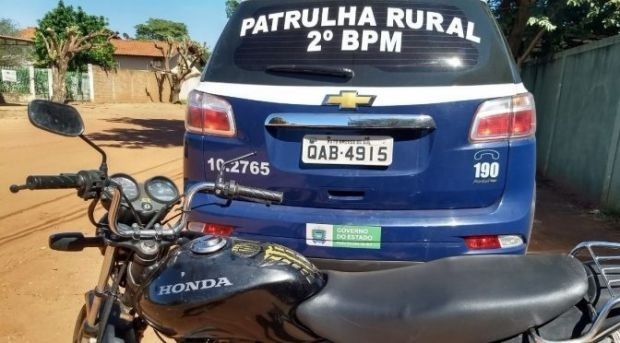 Patrulha Rural recupera veículo furtado em Três Lagoas Patrulha Rural recupera veículo furtado em Três Lagoas