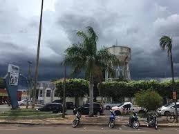 Mês de Março inicia com chuva em Três Lagoas Mês de Março inicia com chuva em Três Lagoas