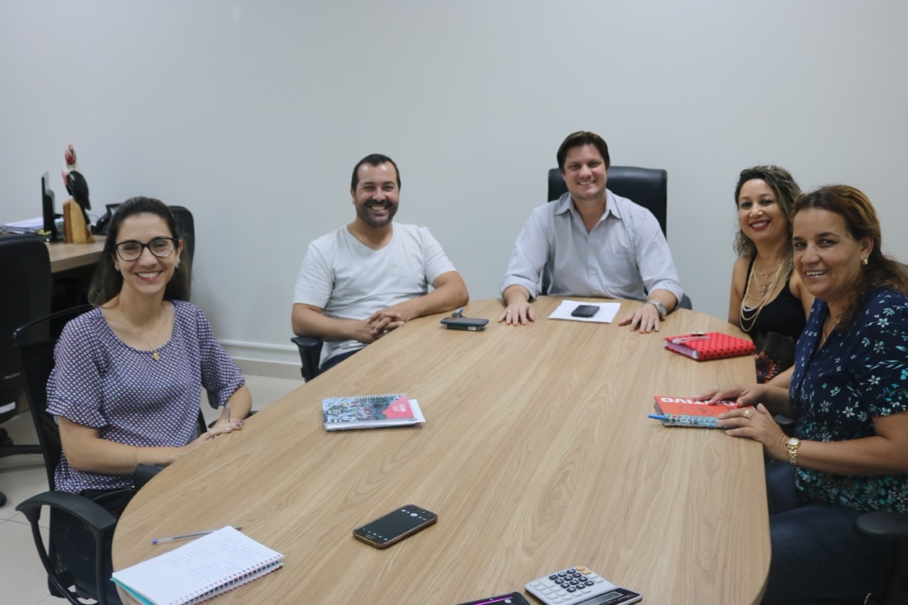 Automutilação é assunto entre vereadores e grupo de combate