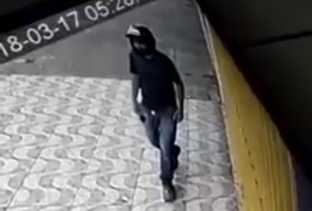 Câmera de segurança grava ação de ladrão que invadiu comércio em Três Lagoas