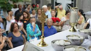 Bispo Dom Luiz celebra Missa de Finados no  Cemitério Municipal 