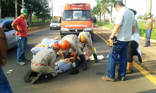 Acidente entre motos deixa duas pessos feridas em Três Lagoas 