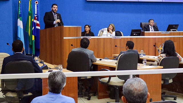 Tonhão retorna a função de vereador Tonhão retorna a função de vereador