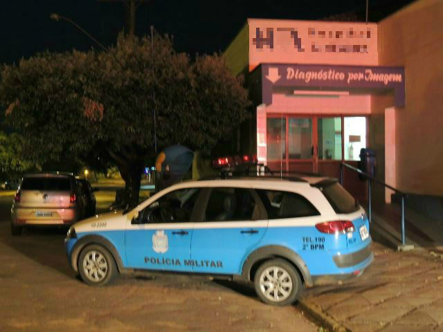 Homem sofre tentativa de homicídio com arma de fogo