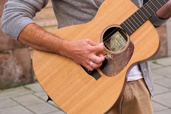 Diretoria de Cultura abre vagas para aulas de canto e violão em Três Lagoas Diretoria de Cultura abre vagas para aulas de canto e violão em Três Lagoas