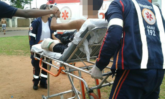 Adolescente fratura joelho durante “pelada” no Jardim das Oliveiras