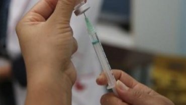 Vacinação contra a gripe começa em todo o país nesta segunda-feira Vacinação contra a gripe começa em todo o país nesta segunda-feira