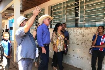 Prefeito de Três Lagoas visita Escola Municipal “Maria de Lourdes Lopes” e anuncia reforma Prefeito de Três Lagoas visita Escola Municipal “Maria de Lourdes Lopes” e anuncia reforma