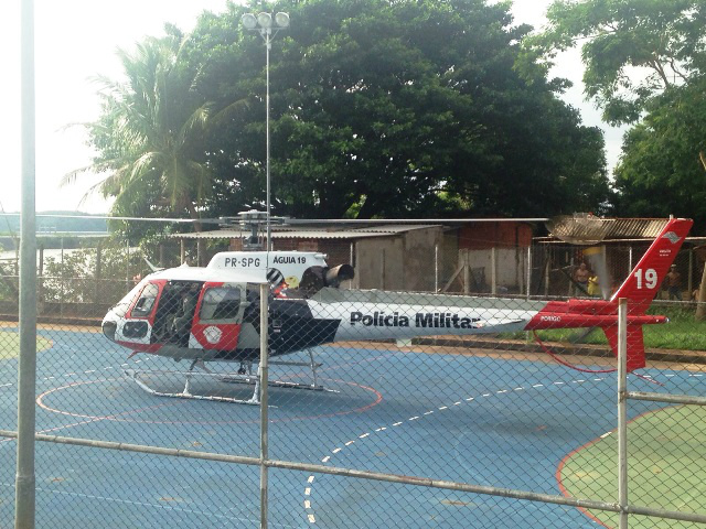 Operação policial na divisa de MS e SP conta com apoio de helicóptero e lanchas Operação policial na divisa de MS e SP conta com apoio de helicóptero e lanchas