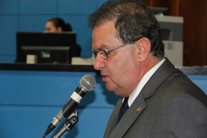Eduardo Rocha pede ambulância para atender população de Deodápolis Eduardo Rocha pede ambulância para atender população de Deodápolis