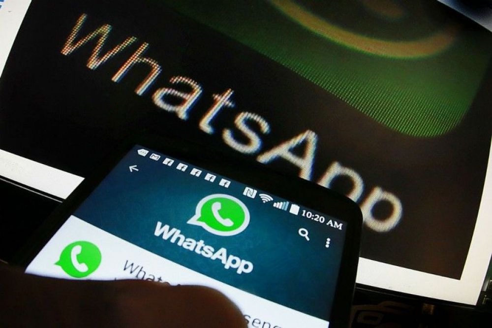 Em TL,mulher tem fotos e vídeos íntimos divulgadas em grupo Em TL,mulher tem fotos e vídeos íntimos divulgadas em grupo