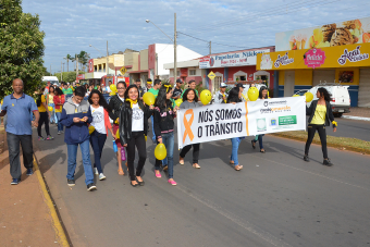 Campanha “Maio Amarelo” tem encerramento com passeata em Três Lagoas Campanha “Maio Amarelo” tem encerramento com passeata em Três Lagoas
