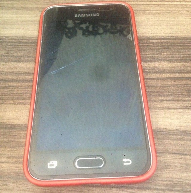 Policiais da Primeira Delegacia recuperam celular roubado de estudante