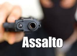 Armado com "garrucha", ladrão anuncia assalto e leva R$ 100,00 de padaria na Rua Egídio Thomé Armado com