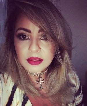 Juiz da 1ª Vara Criminal decide manter presa a cabeleireira Joice Espíndola