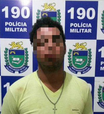 Jovem tenta engolir droga para não ser preso pela ROTAI Jovem tenta engolir droga para não ser preso pela ROTAI