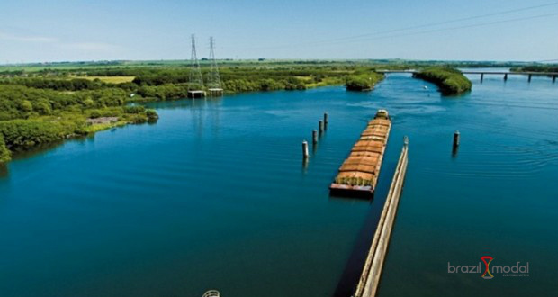 Navegação na Tietê-Paraná volta em fevereiro, se a chuva colaborar Navegação na Tietê-Paraná volta em fevereiro, se a chuva colaborar