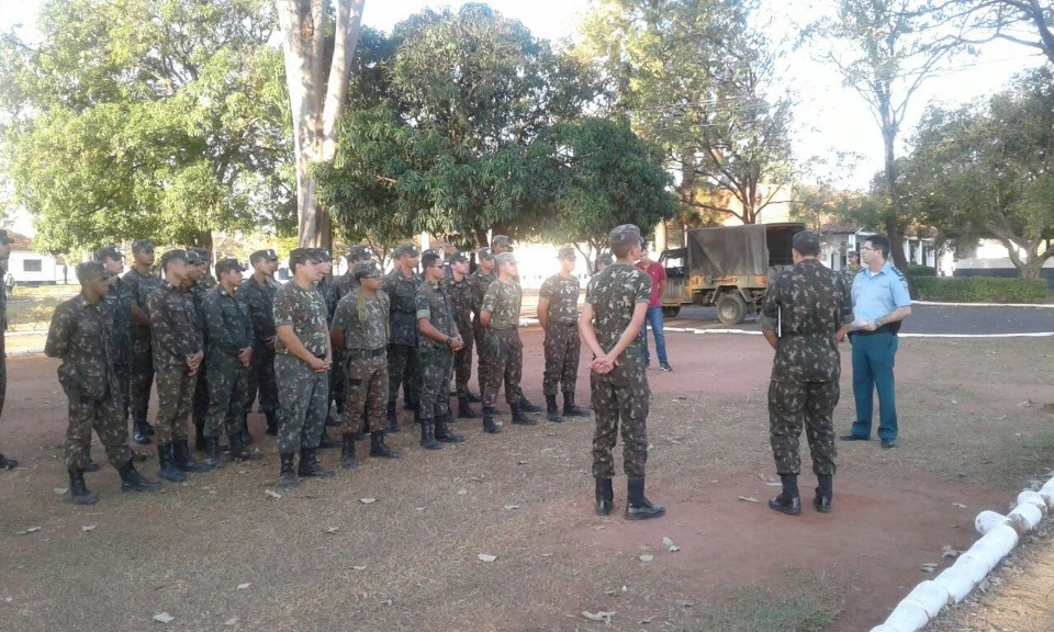 3ª Bateria de Artilharia Antiaérea recebe instrução da Força Tática em Três Lagoas