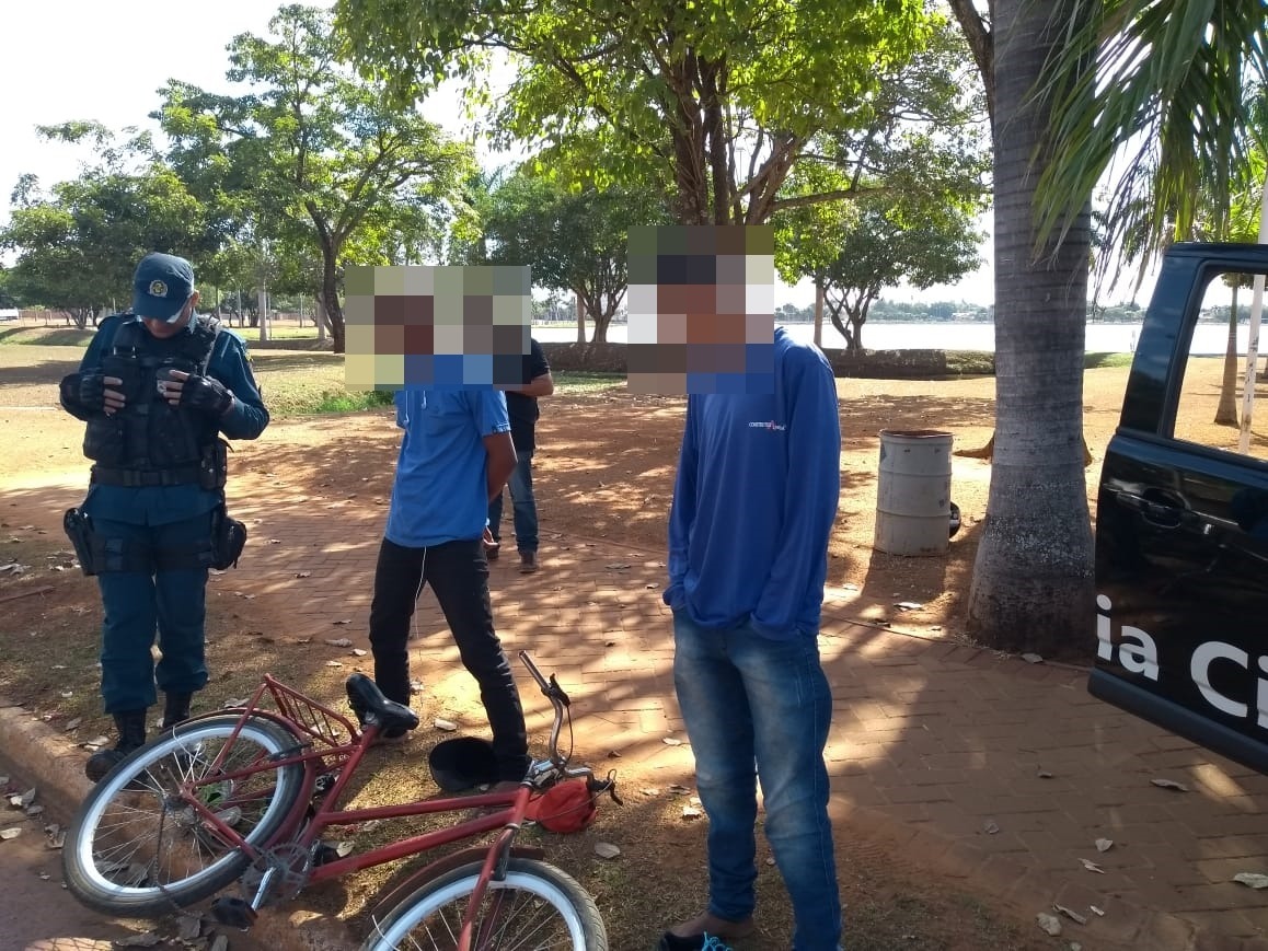 Adolescentes são apreendidos após tentativa de furto Adolescentes são apreendidos após tentativa de furto