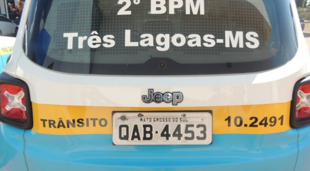 Carro furtado é recuperado pelo Pelotão de Trânsito no Centro Carro furtado é recuperado pelo Pelotão de Trânsito no Centro