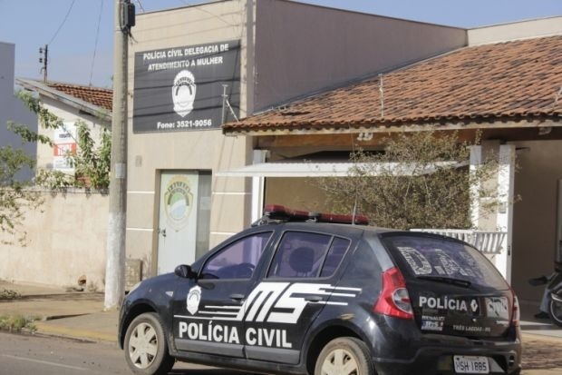 Marido agride e mantém mulher em cárcere privado alegando que ‘personalidade dela é difícil’ Marido agride e mantém mulher em cárcere privado alegando que ‘personalidade dela é difícil’