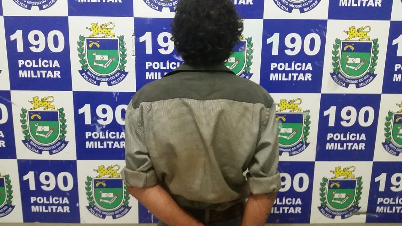 Com cinco mandados de prisão em aberto, homem é preso pela Força Tática