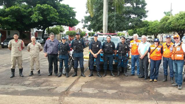 Polícia Militar participa de campanha contra o mosquito Aedes Aegypti Polícia Militar participa de campanha contra o mosquito Aedes Aegypti