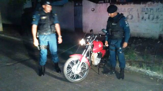 Denúncia Anônima leva Polícia Militar a apreender moto no bairro Colinos