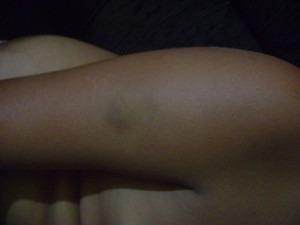 Homem agride esposa duas vezes no mesmo dia