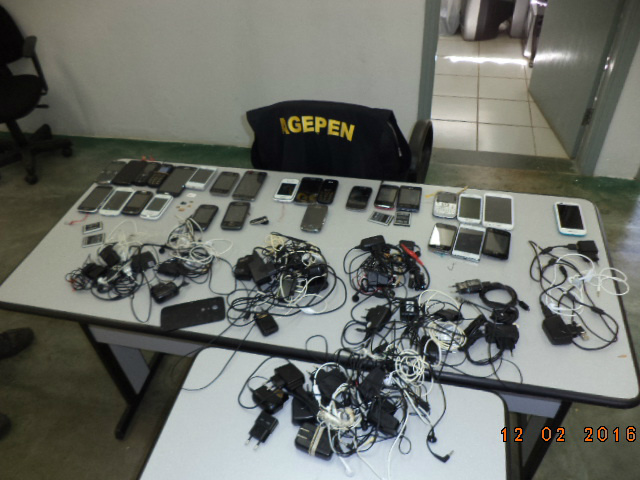 Agepen realiza operação pente-fino na Penitenciária de Três Lagoas Agepen realiza operação pente-fino na Penitenciária de Três Lagoas