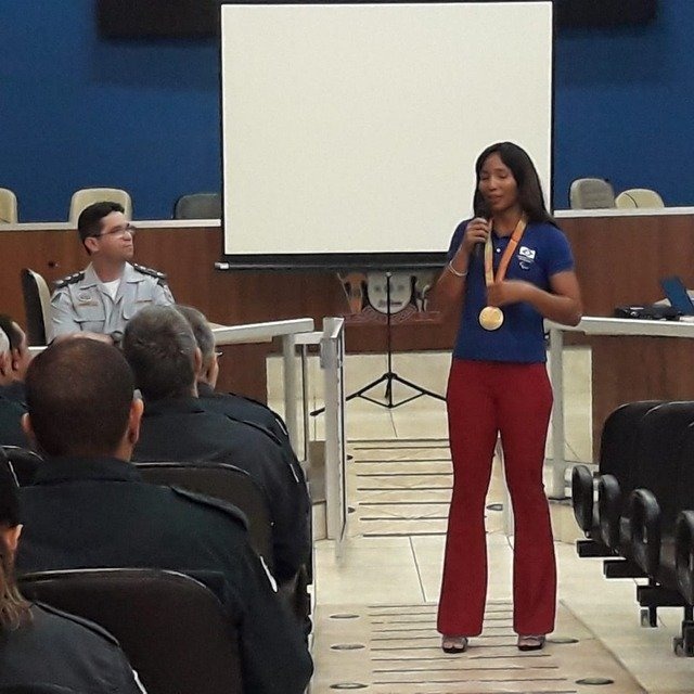 Lançamento do Instituto Silvânia Oliveira é sucesso em Três Lagoas