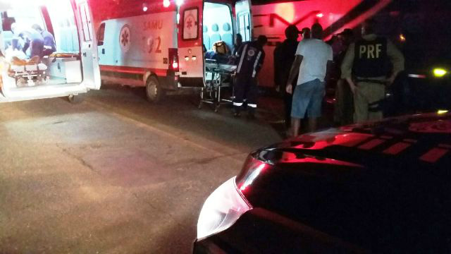 Pedestre é socorrido em estado grave após sofrer grave acidente na BR-262 