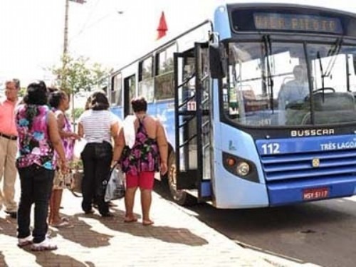 A partir de hoje, passageiros podem desembarcar fora dos pontos de ônibus A partir de hoje, passageiros podem desembarcar fora dos pontos de ônibus