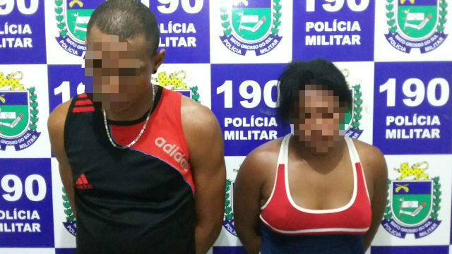 Homem foge e deixa esposa ser presa em flagrante por tráfico de drogas 