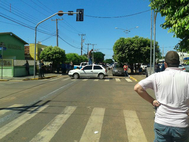 Polícia Militar impede suicídio em Água Clara