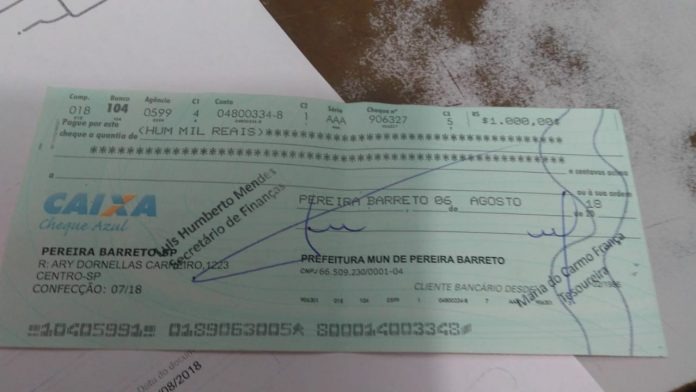 Golpistas estão passando cheques em nome da Prefeitura para munícipes Golpistas estão passando cheques em nome da Prefeitura para munícipes